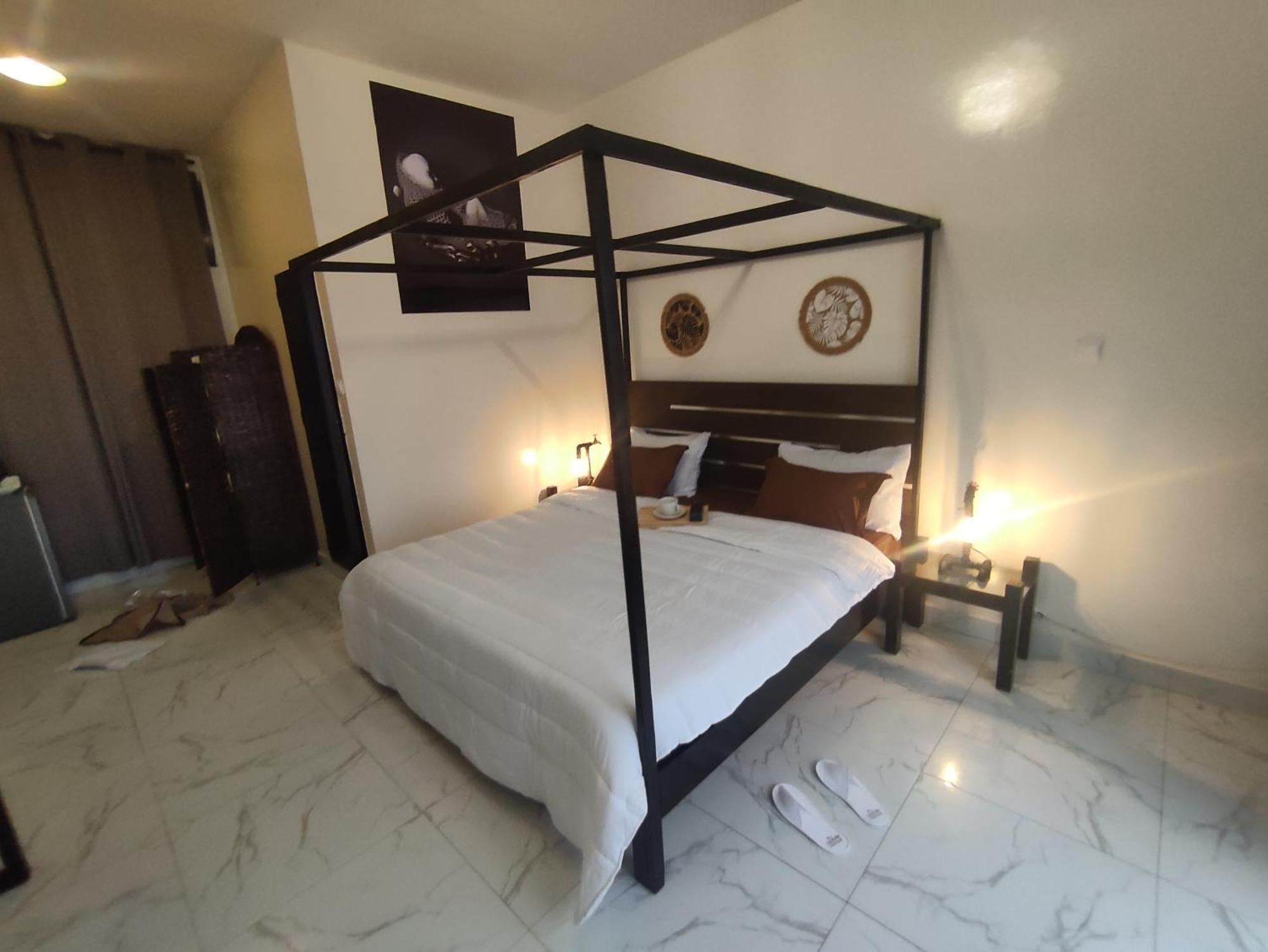 Latinaya Hotel Popenguine Экстерьер фото