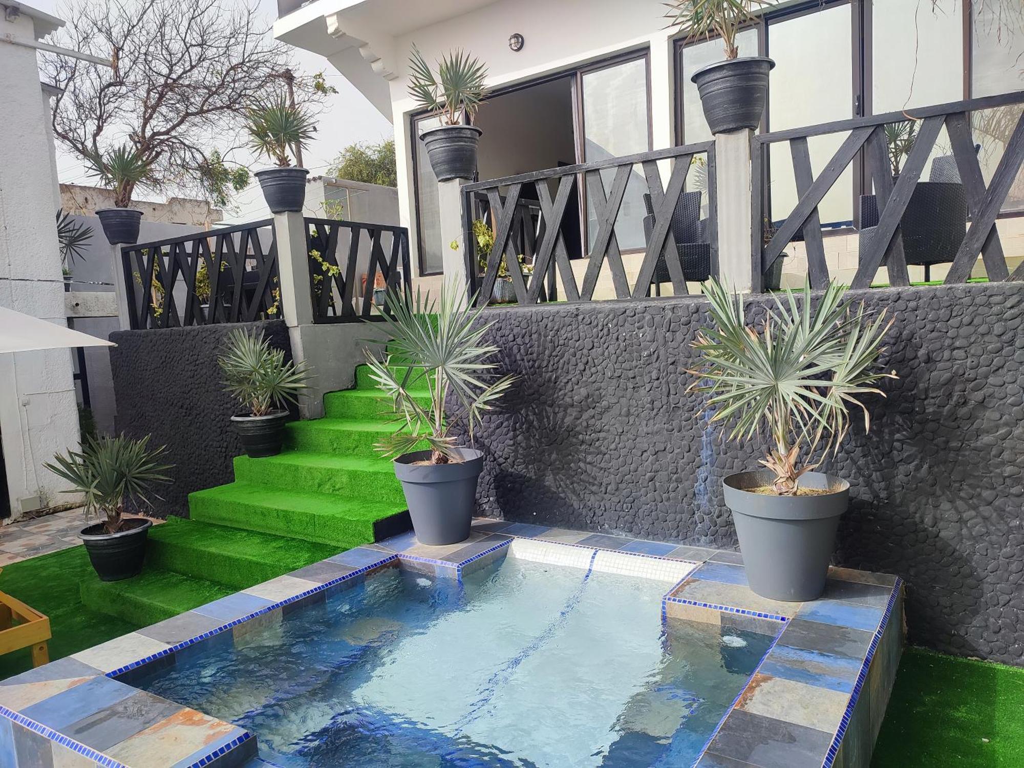 Latinaya Hotel Popenguine Экстерьер фото